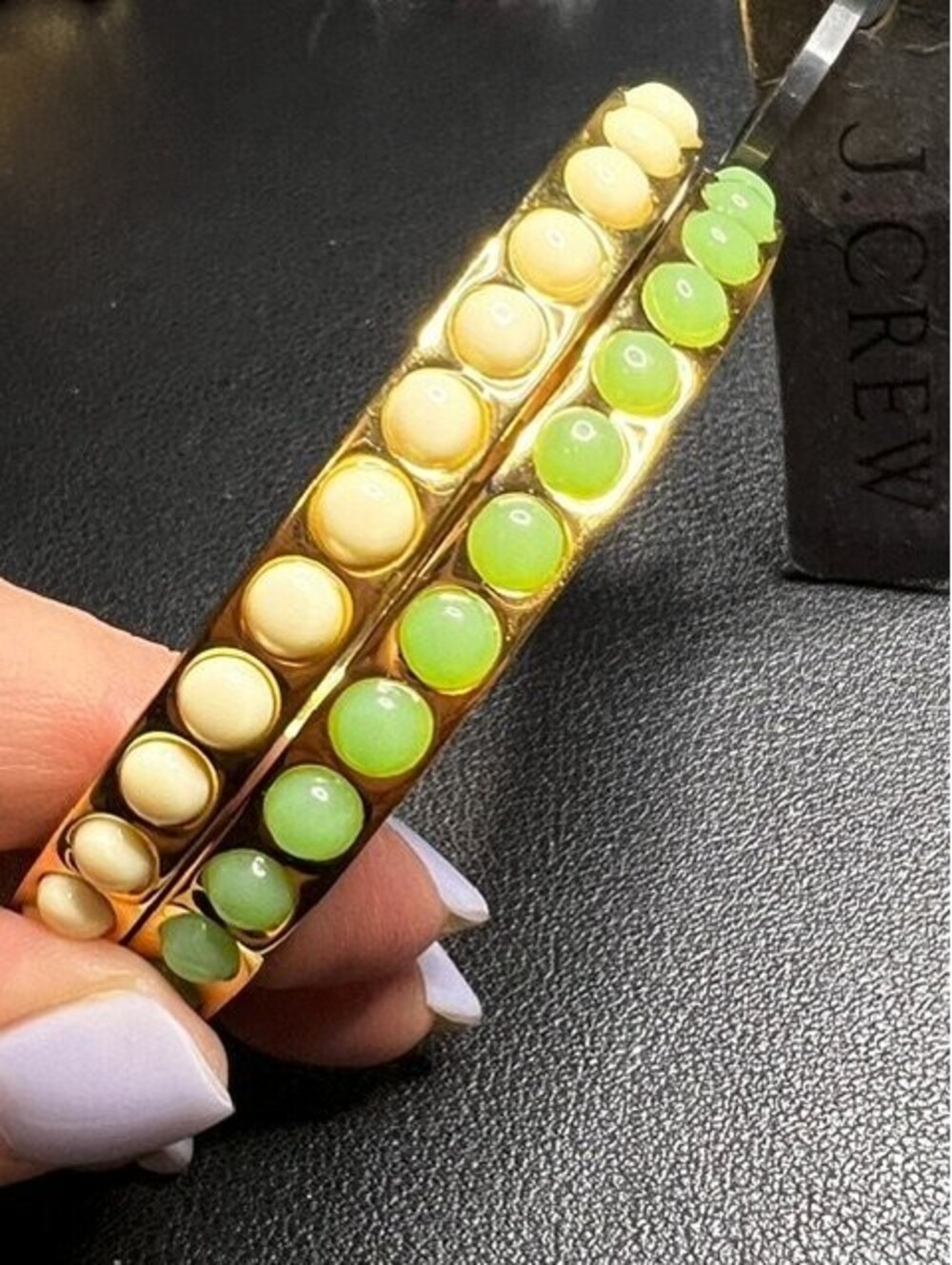 B6953 J.CREW 2pc Hinged Bangle Bracelets Gold Tone Cream Green Resin Stack 7"